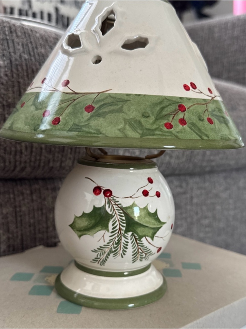 Brand New Lenox Holiday Gatherings Tealight Candle Lamp